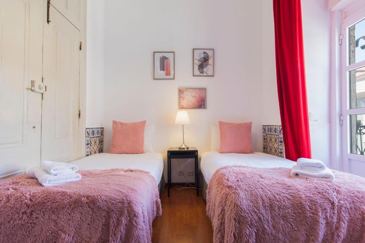 Appartement Charming Chiado 2Bedr W/Balcony And View à Lisboa Extérieur photo