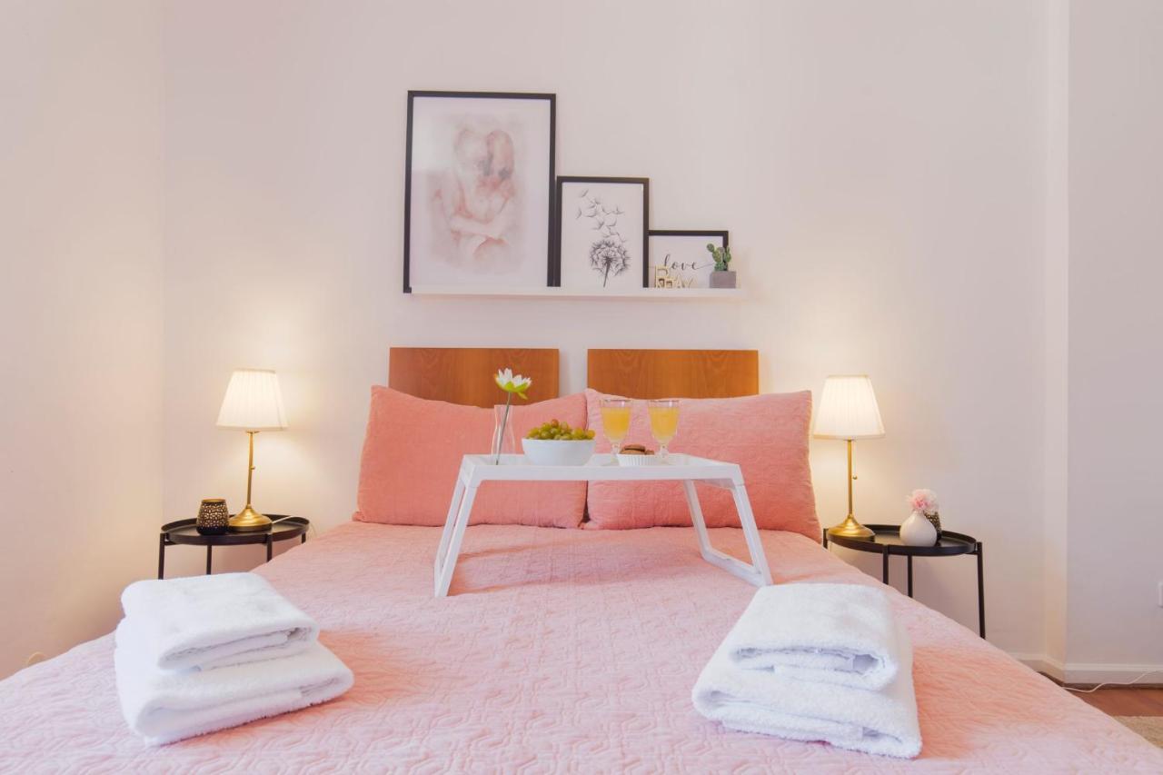 Appartement Charming Chiado 2Bedr W/Balcony And View à Lisboa Extérieur photo